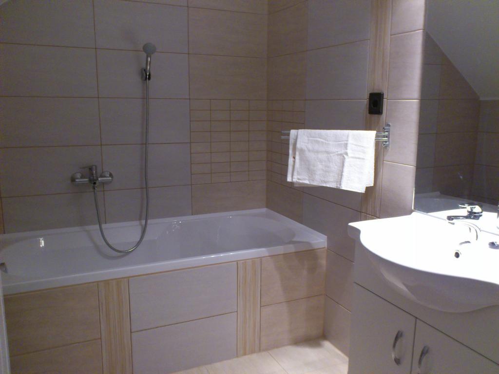 Relax Apartman Zalakaros Room photo