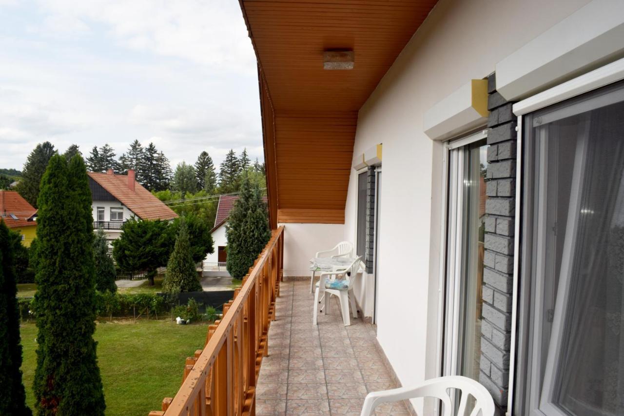 Relax Apartman Zalakaros Exterior photo